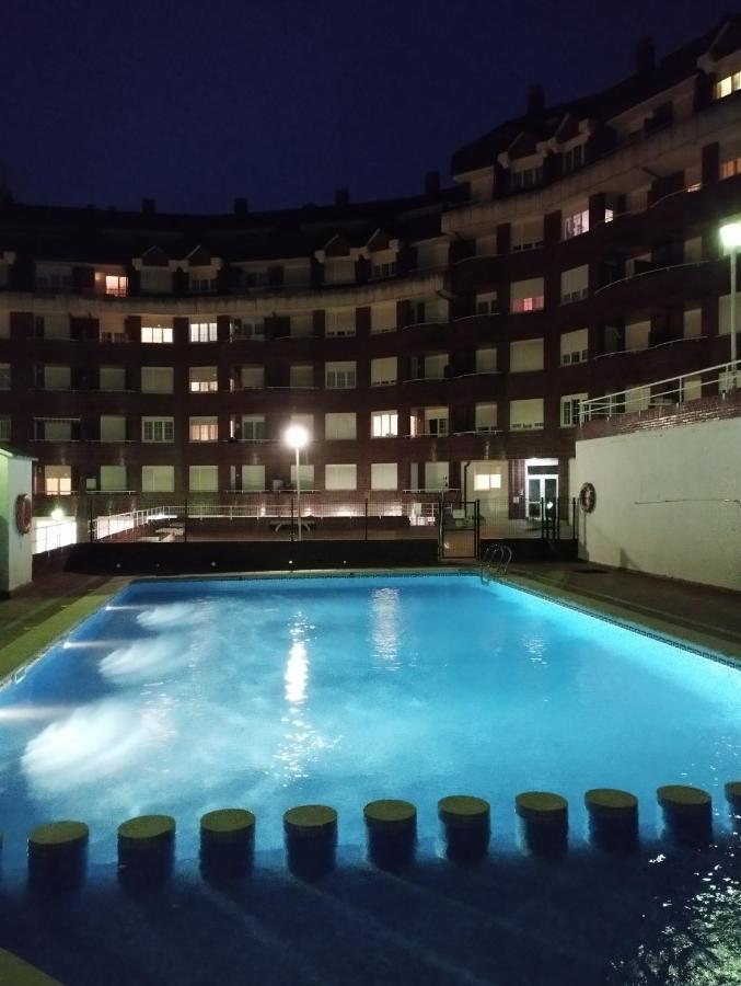 Castro Urdiales Precioso Con Piscina Διαμέρισμα Εξωτερικό φωτογραφία